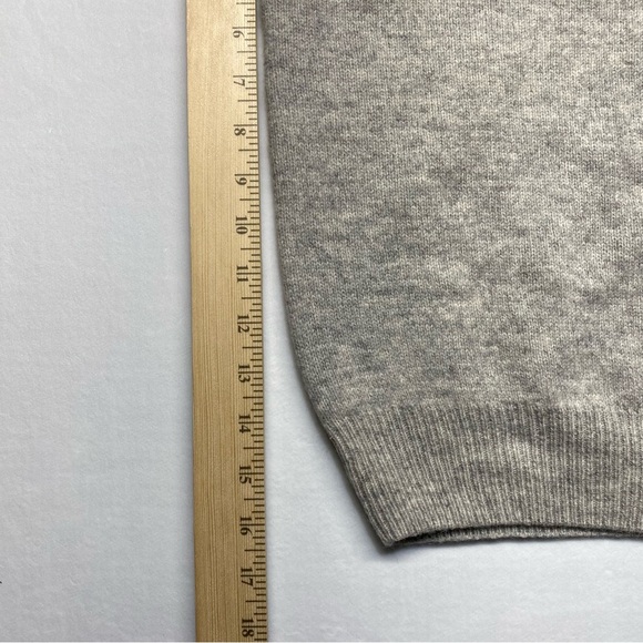 Springfield Original Lambswool Women’s V Neck Grey Long Sleeve Sweater Size L - Picture 4 of 8